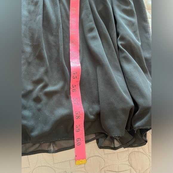 David's Bridal One Shoulder Mesh w/ Bea - Picture 11 of 16